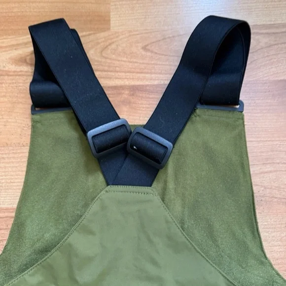 The North Face Women Sz XS Short freedom insulated Snow Ski bib Forest Olive New - Picture 15 of 16